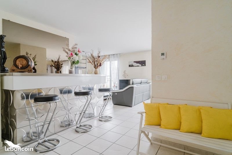 Appartement à vendre, 100m², Décines-Charpieu