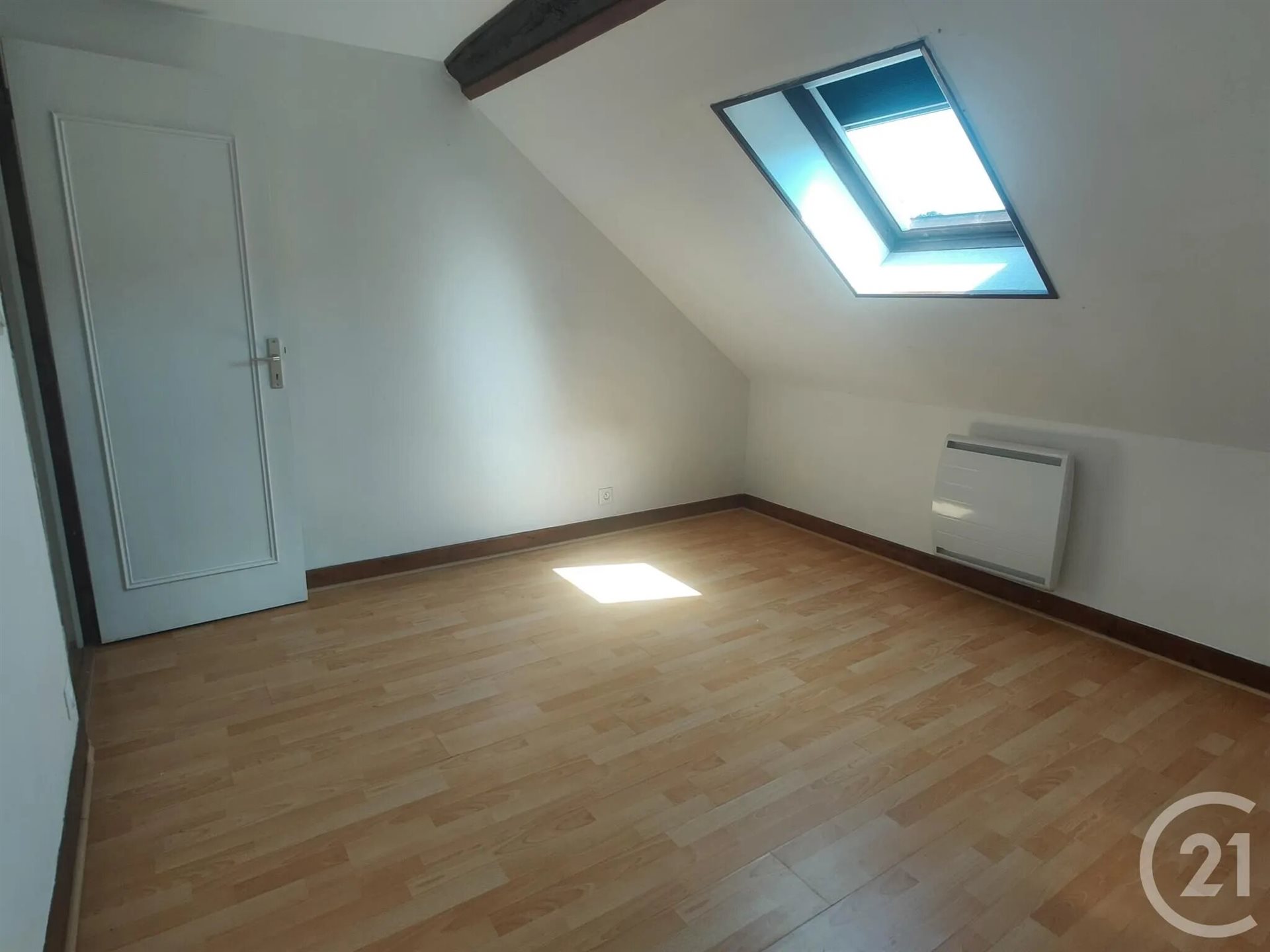 Appartement à louer, 29m², Pougues-les-Eaux