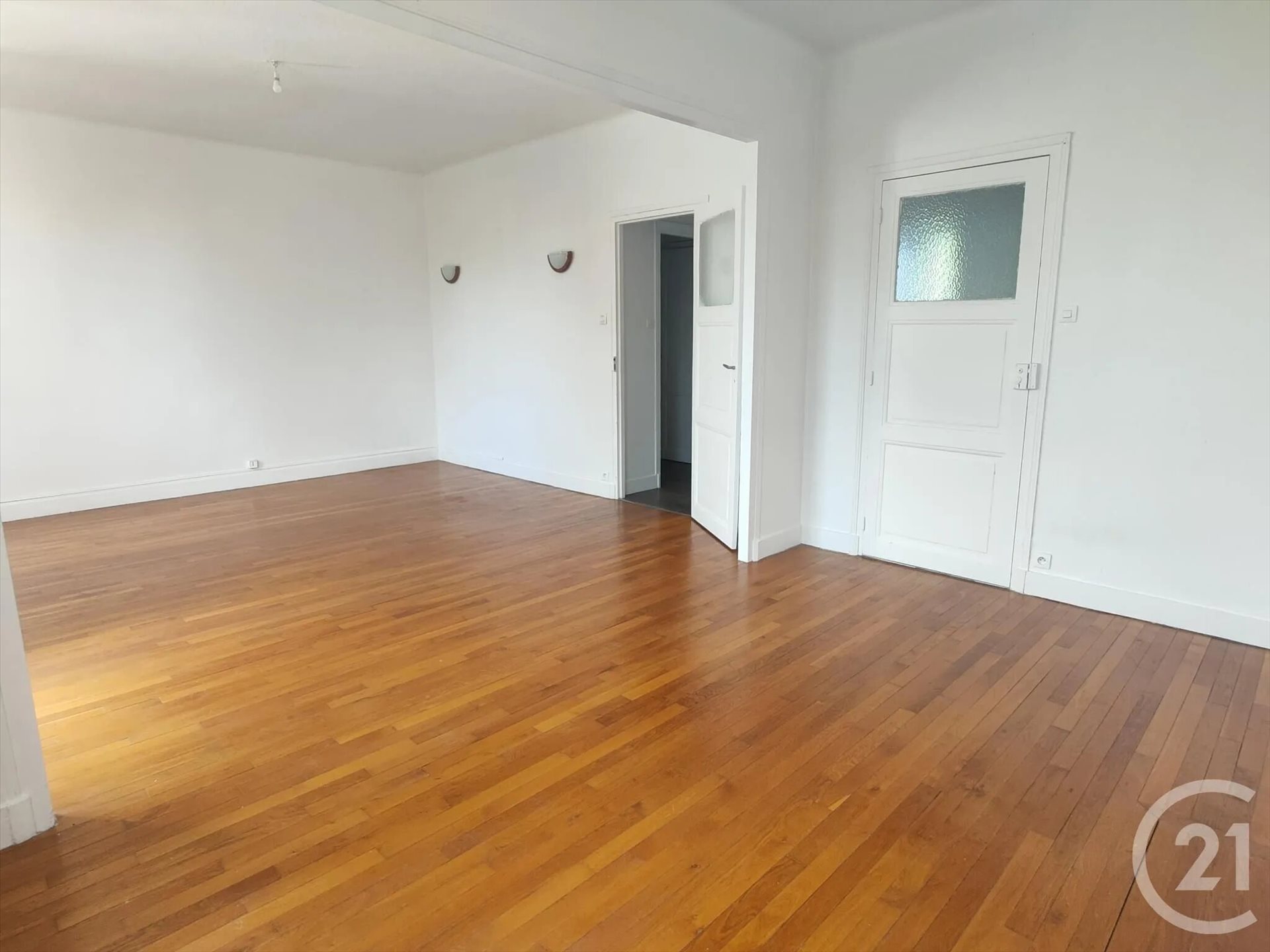 Appartement à louer, 101m², Varennes-Vauzelles