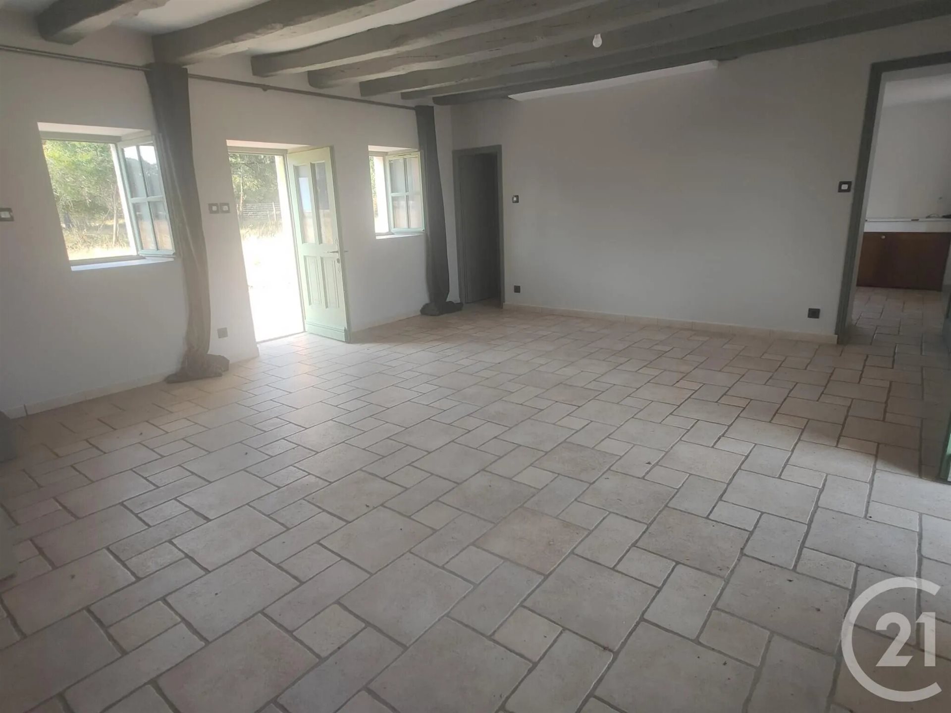 Maison à louer, 150m², Lurcy-Lévis