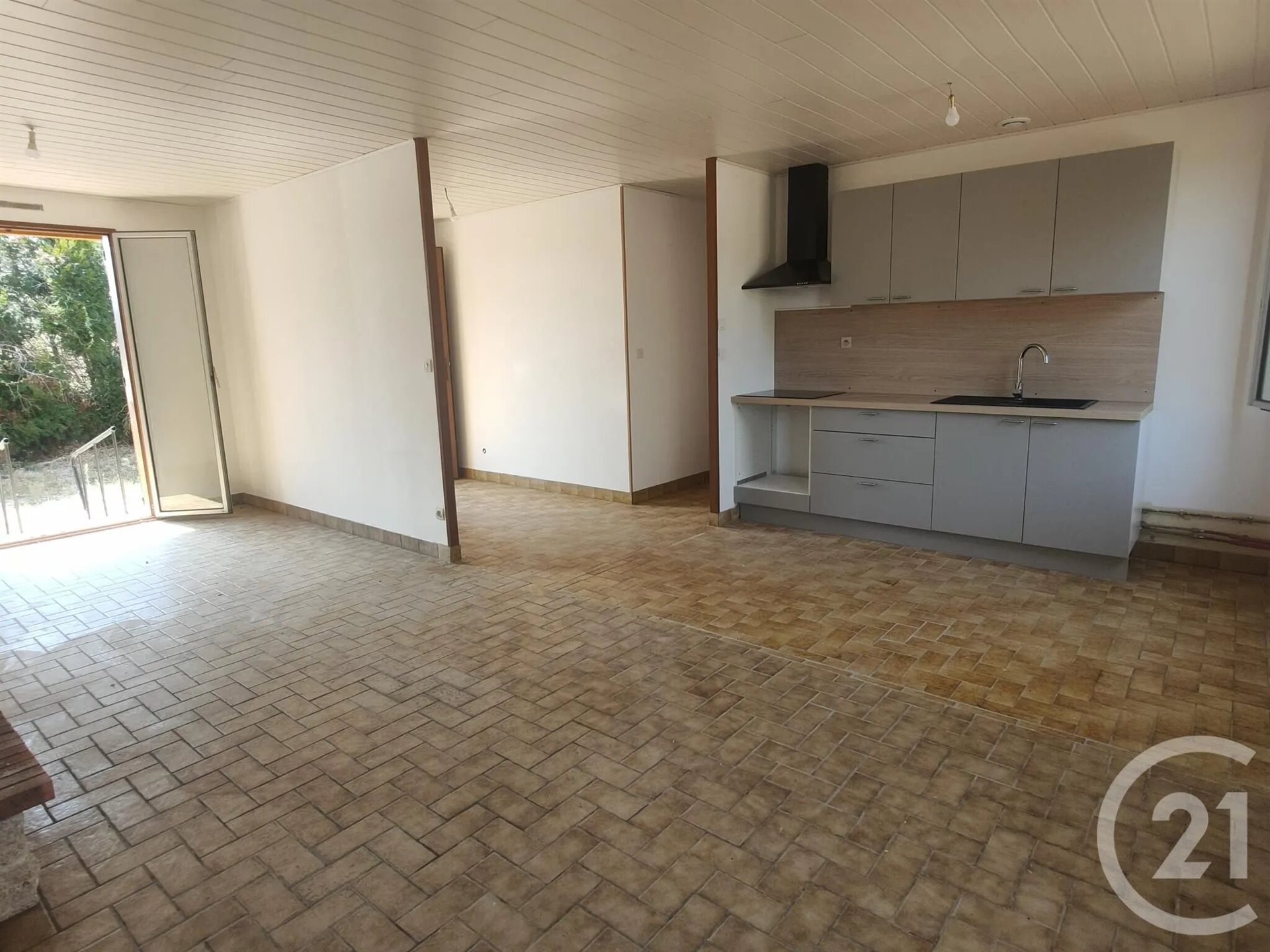 Maison à louer, 76m², Sancoins