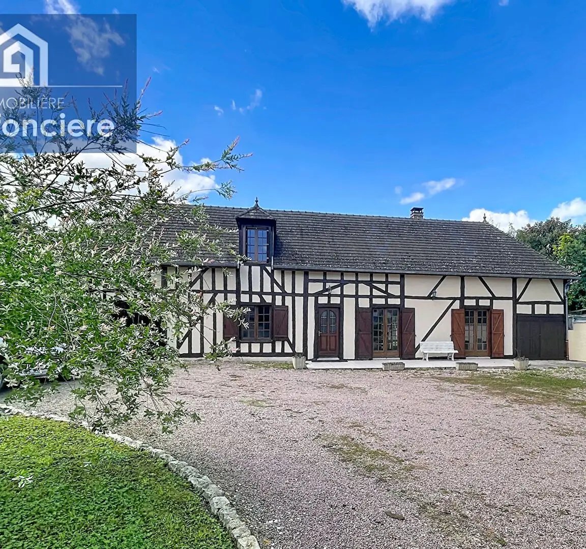 Maison à vendre, 140m², Saint-Lyé