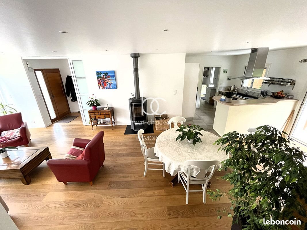 Maison à vendre, 155m², Theix