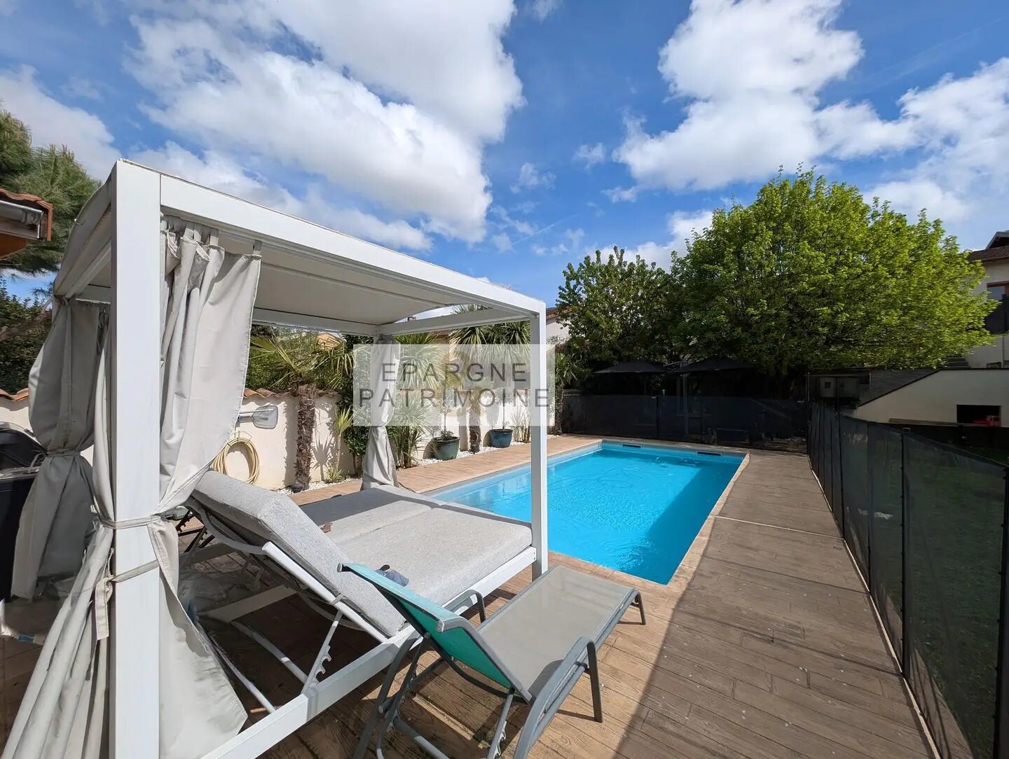 Maison à vendre, 270m², Saint-Laurent-de-Mure