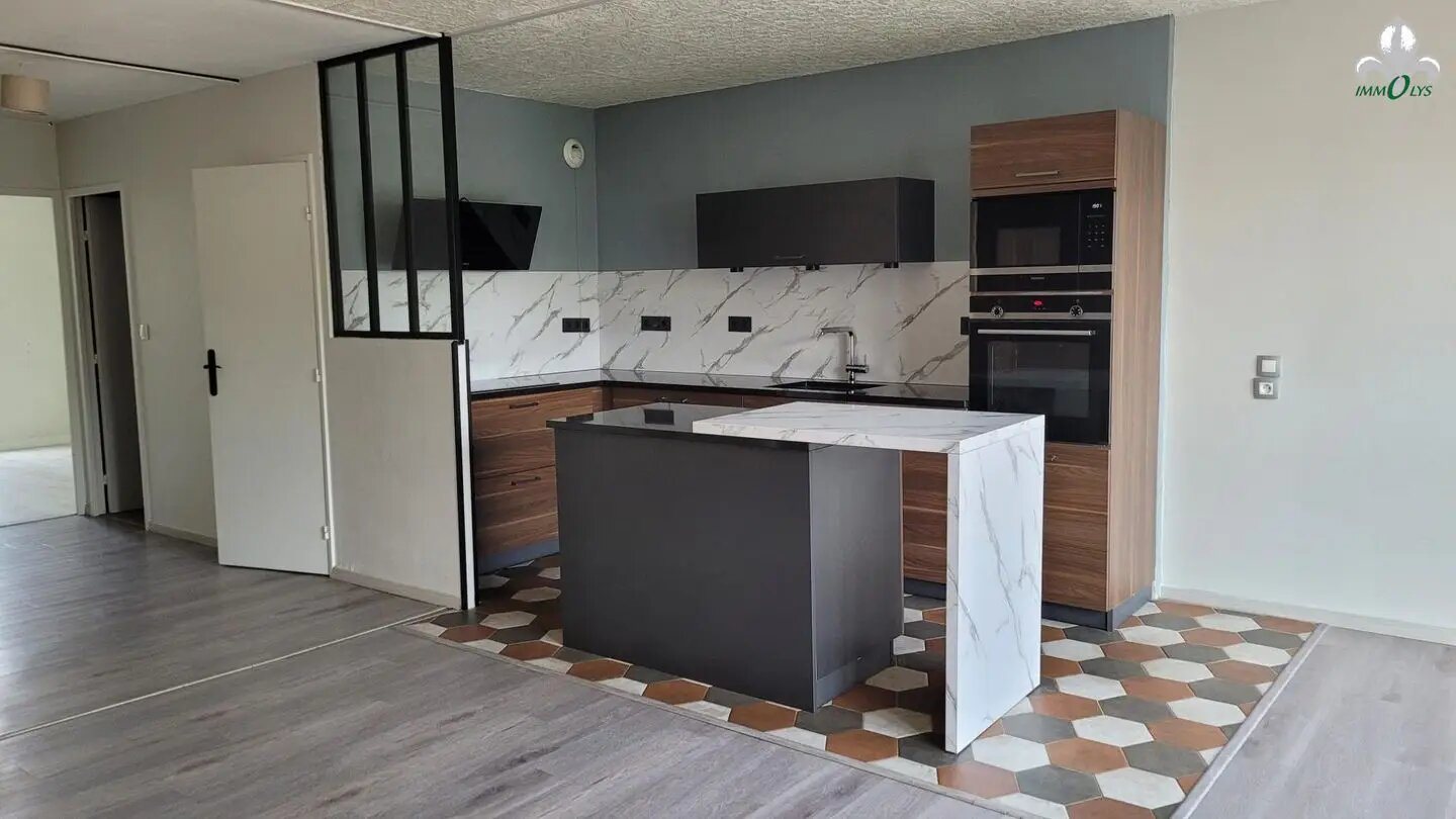 Appartement à louer, 79m², Longvic