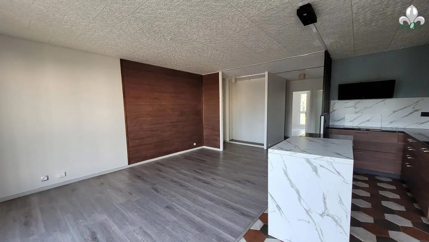 Appartement à louer, 79m², Longvic