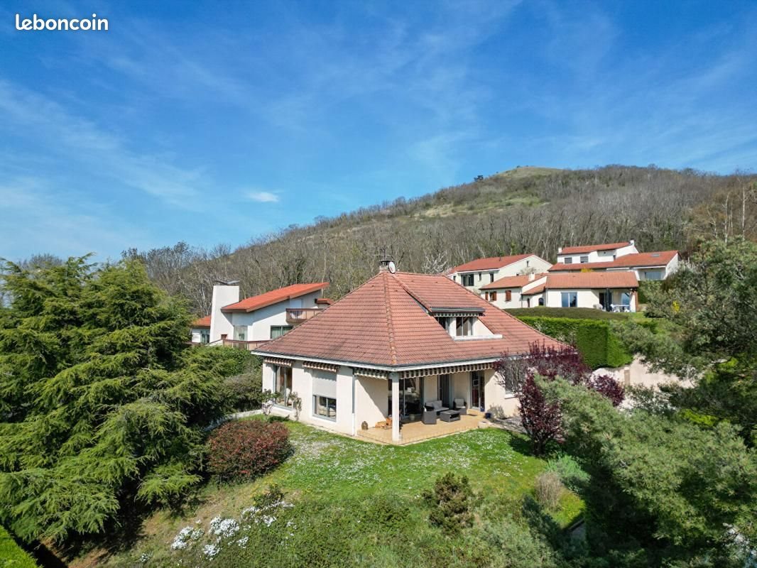 Maison à vendre, 196m², Mur-sur-Allier