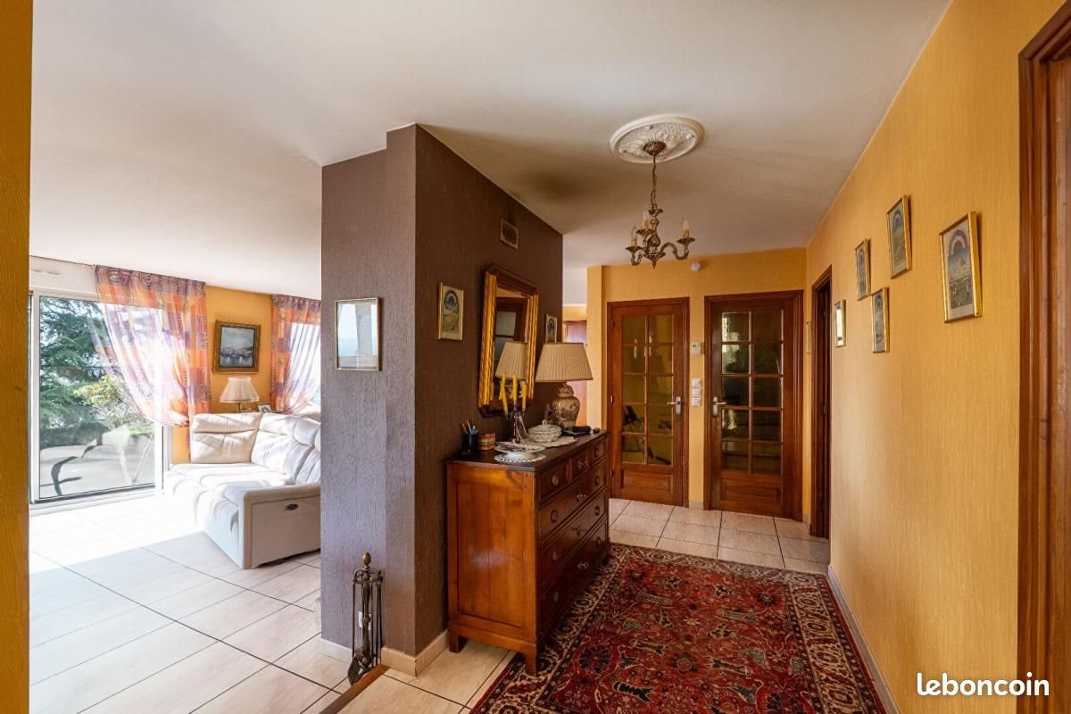 Maison à vendre, 196m², Mur-sur-Allier