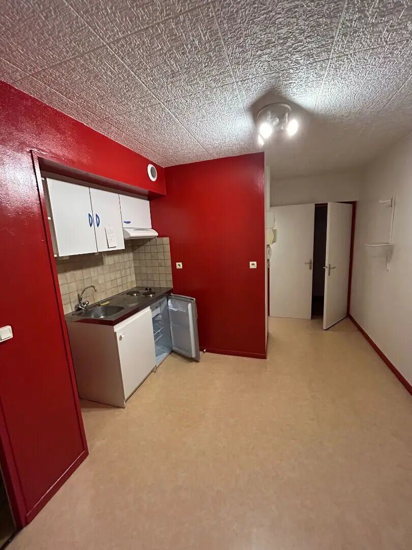 Appartement à louer, 28m², Saint-Flour