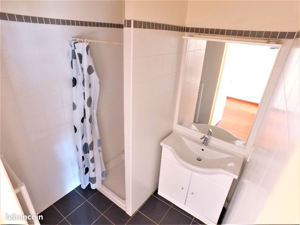 Appartement à louer, 40m², Saint-Flour