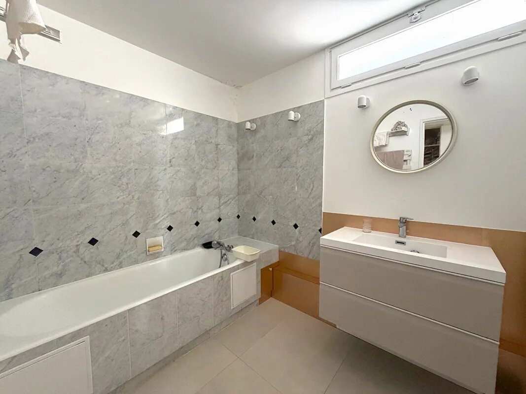 Appartement à louer, 70m², Paris 19ème