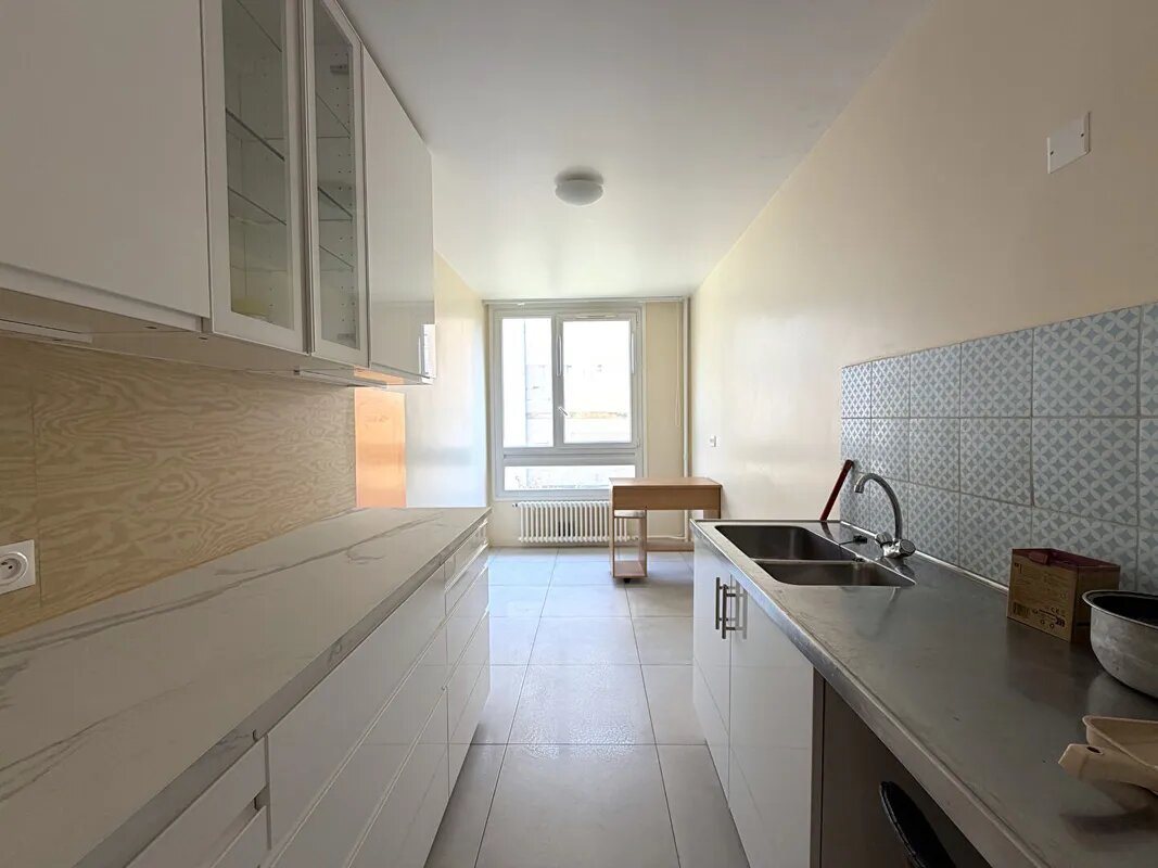 Appartement à louer, 70m², Paris 19ème