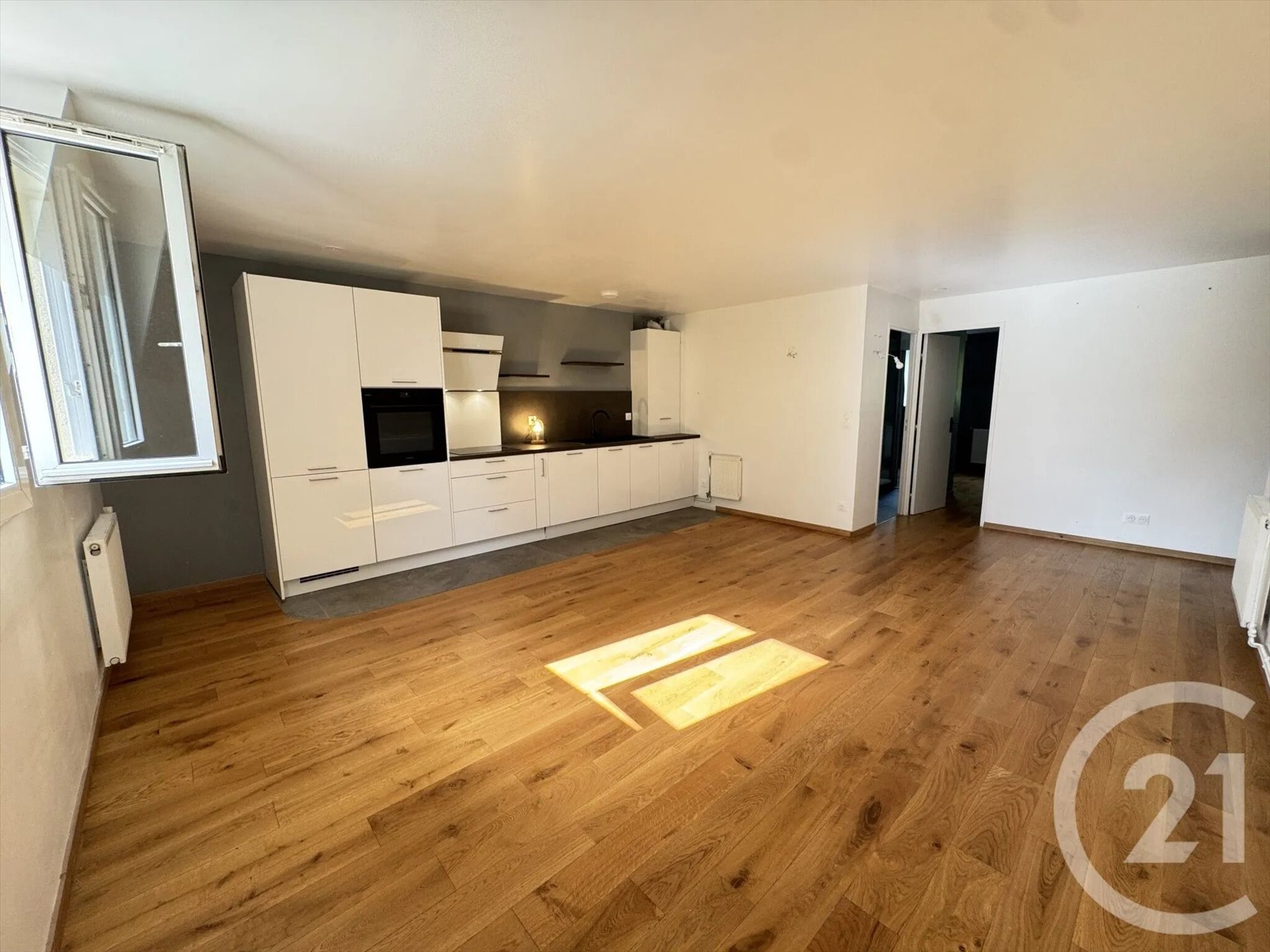 Appartement à vendre, 61m², Fontainebleau