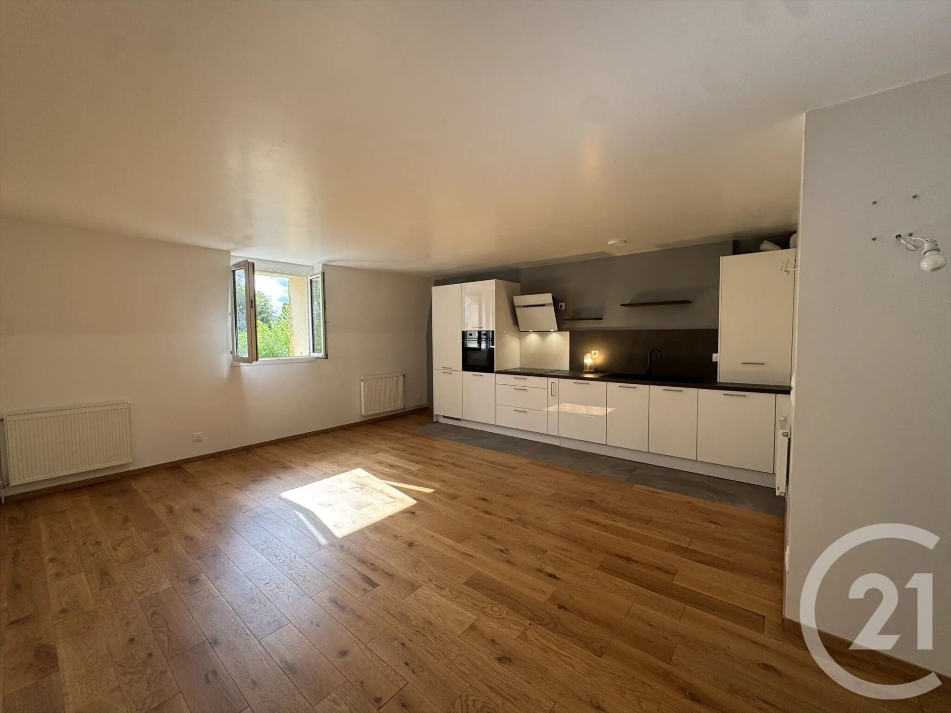 Appartement à vendre, 61m², Fontainebleau