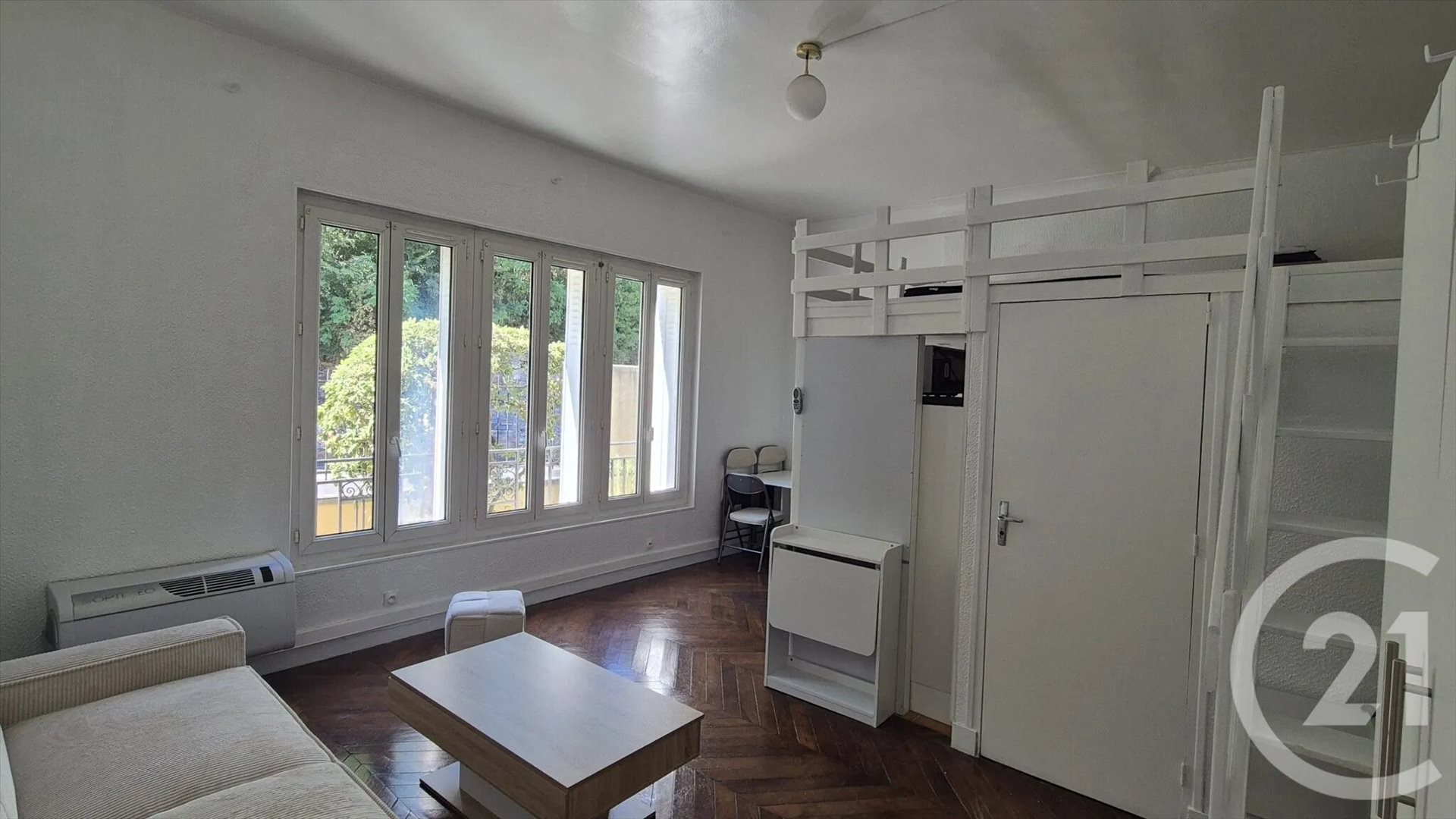Appartement à louer, 26m², Avon