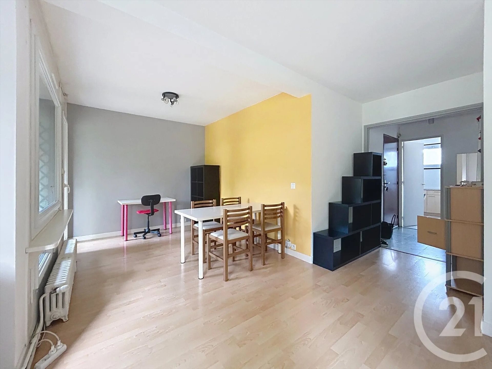 Appartement à louer, 61m², Fontainebleau