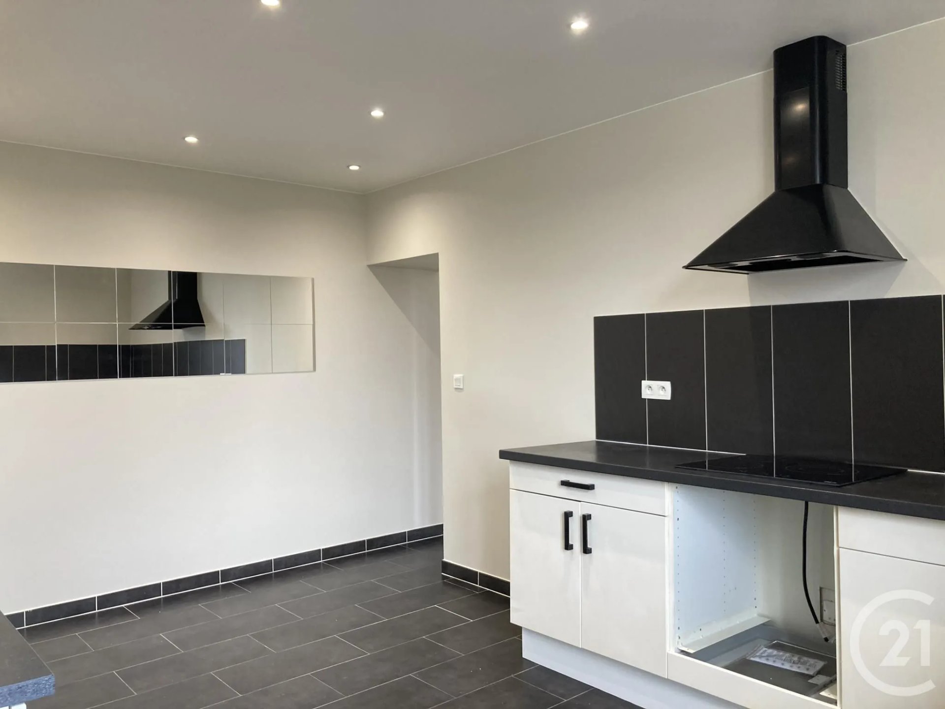 Appartement à louer, 48m², Avon