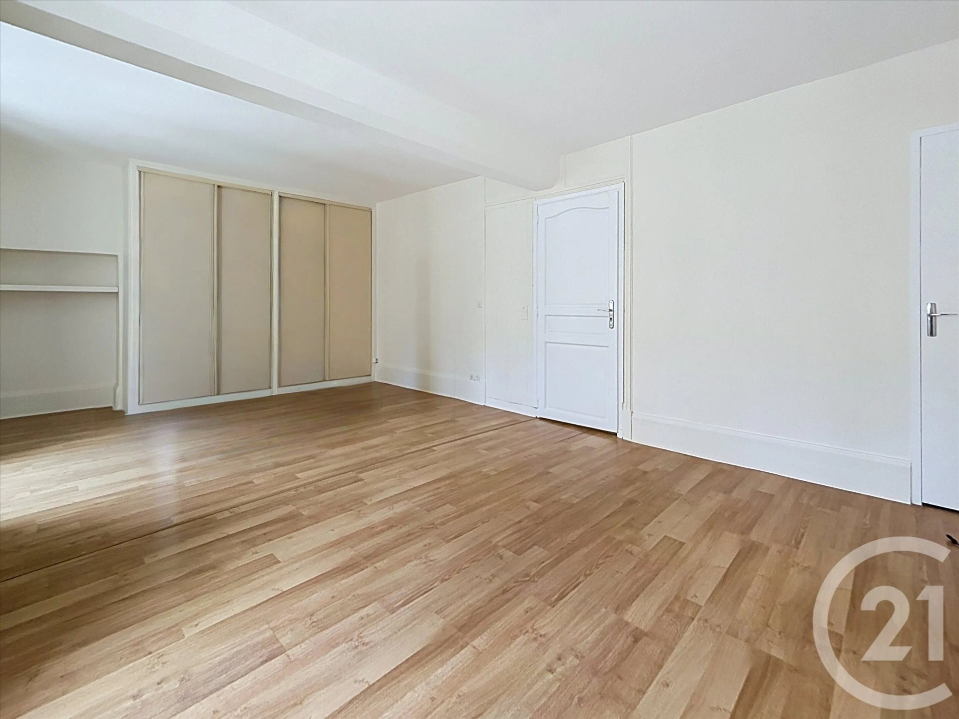 Appartement à louer, 47m², Fontainebleau