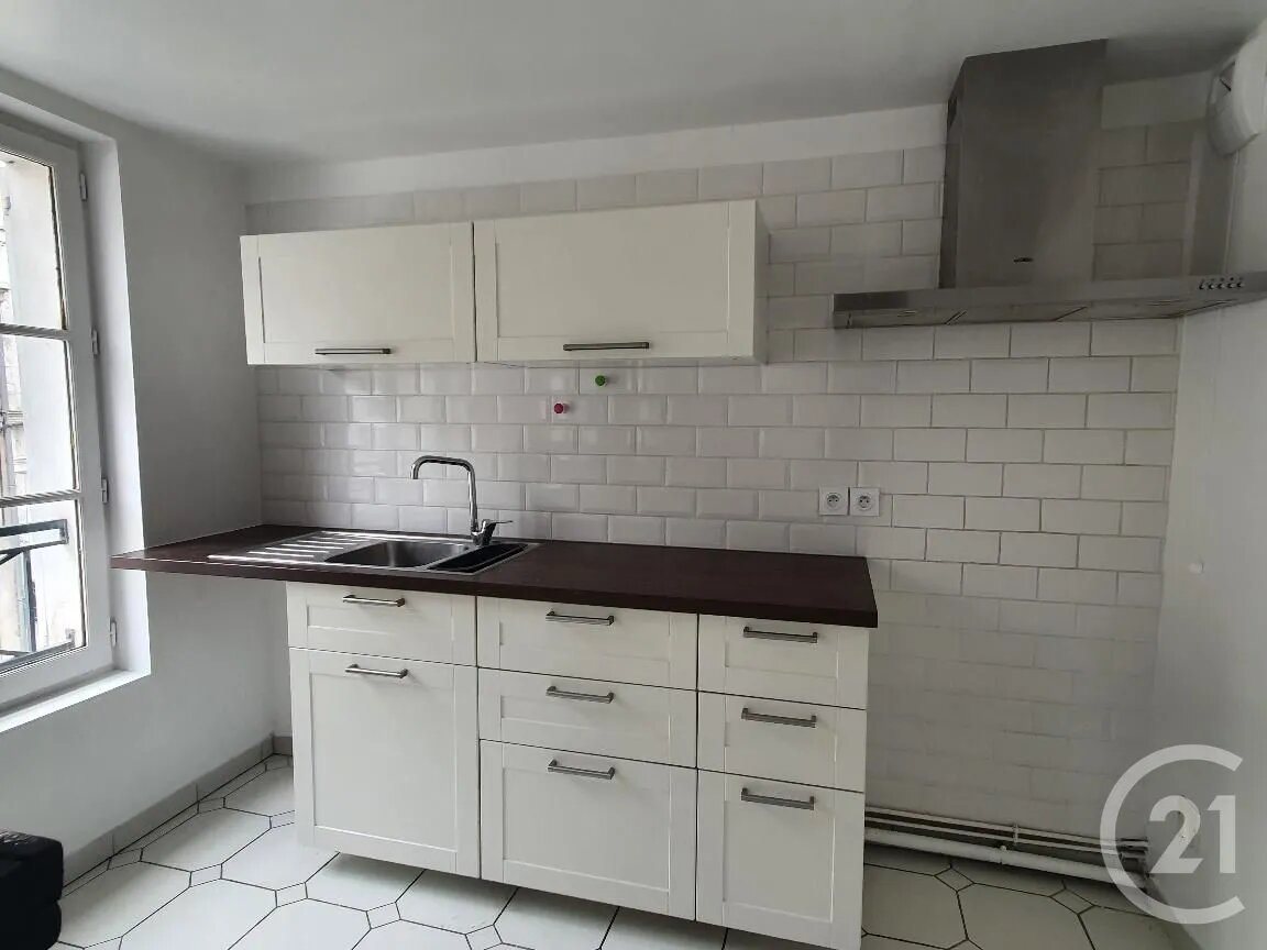 Appartement à louer, 89m², Fontainebleau