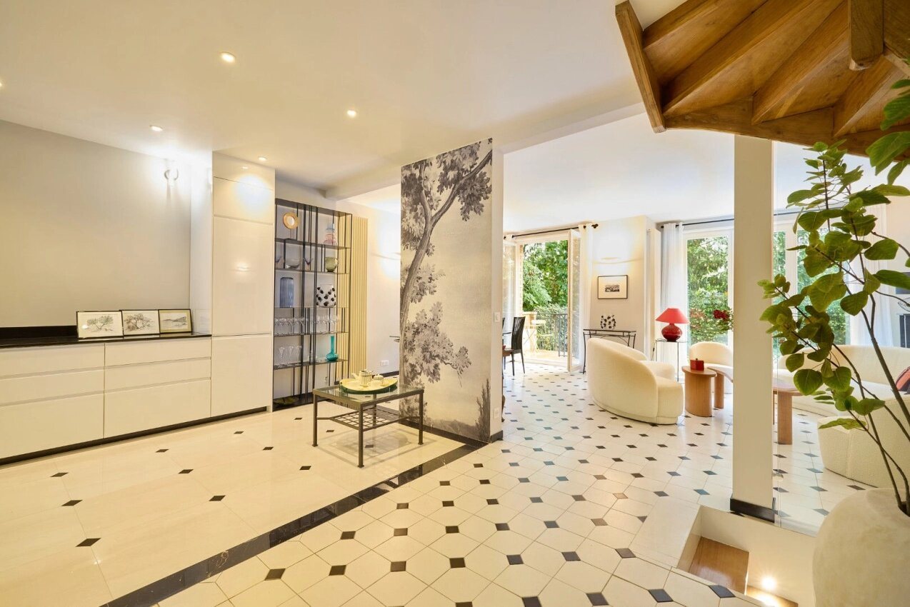 Maison à louer, 250m², Paris 16ème