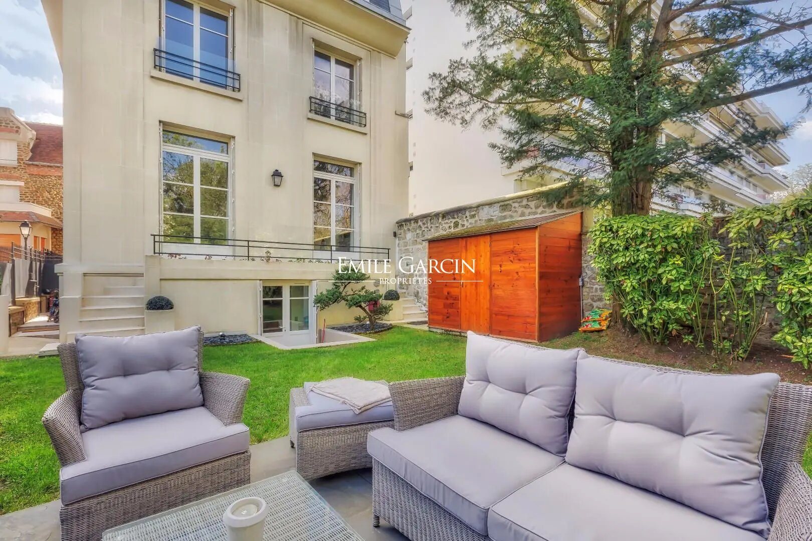 Maison à louer, 280m², Neuilly-sur-Seine