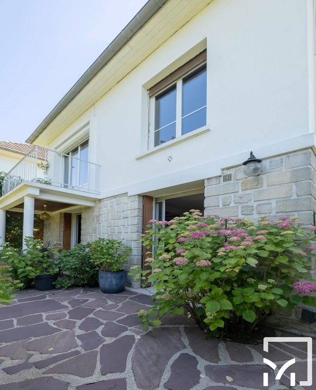 Maison à vendre, 135m², Louveciennes