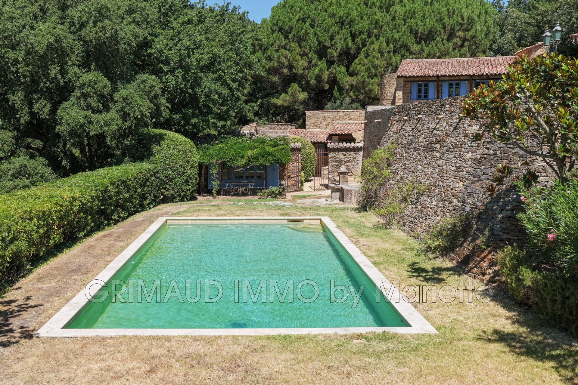 Maison à vendre, 280m², La Garde-Freinet