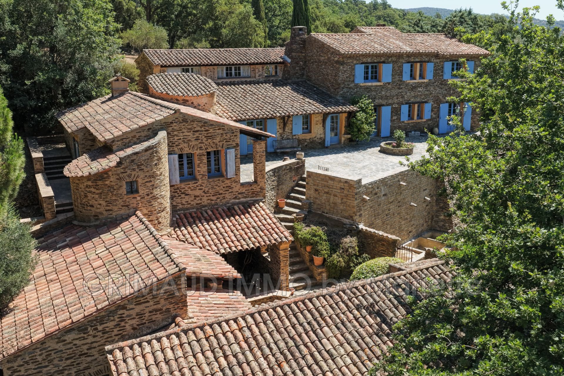 Maison à vendre, 280m², La Garde-Freinet