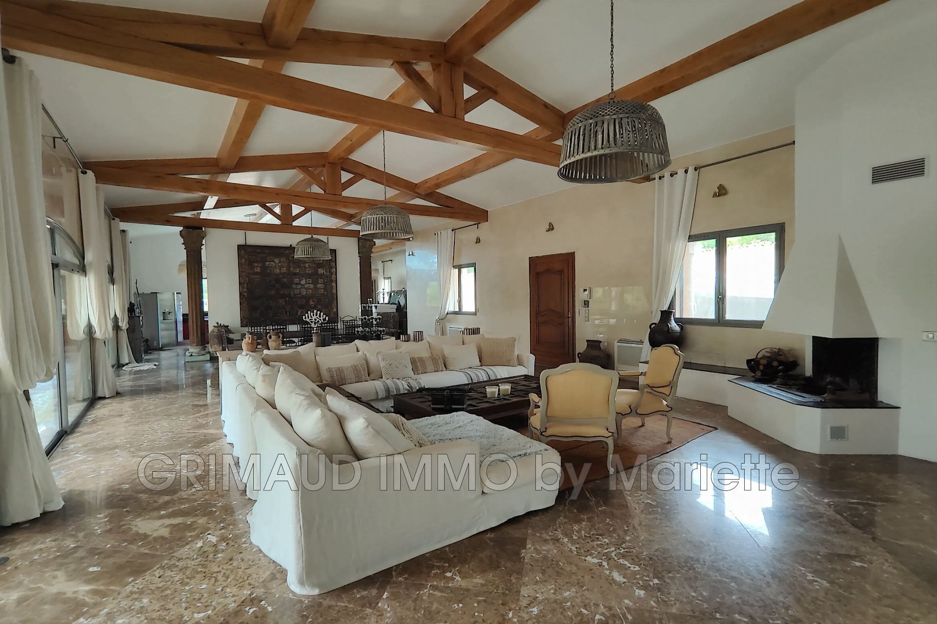Maison à vendre, 250m², Lorgues