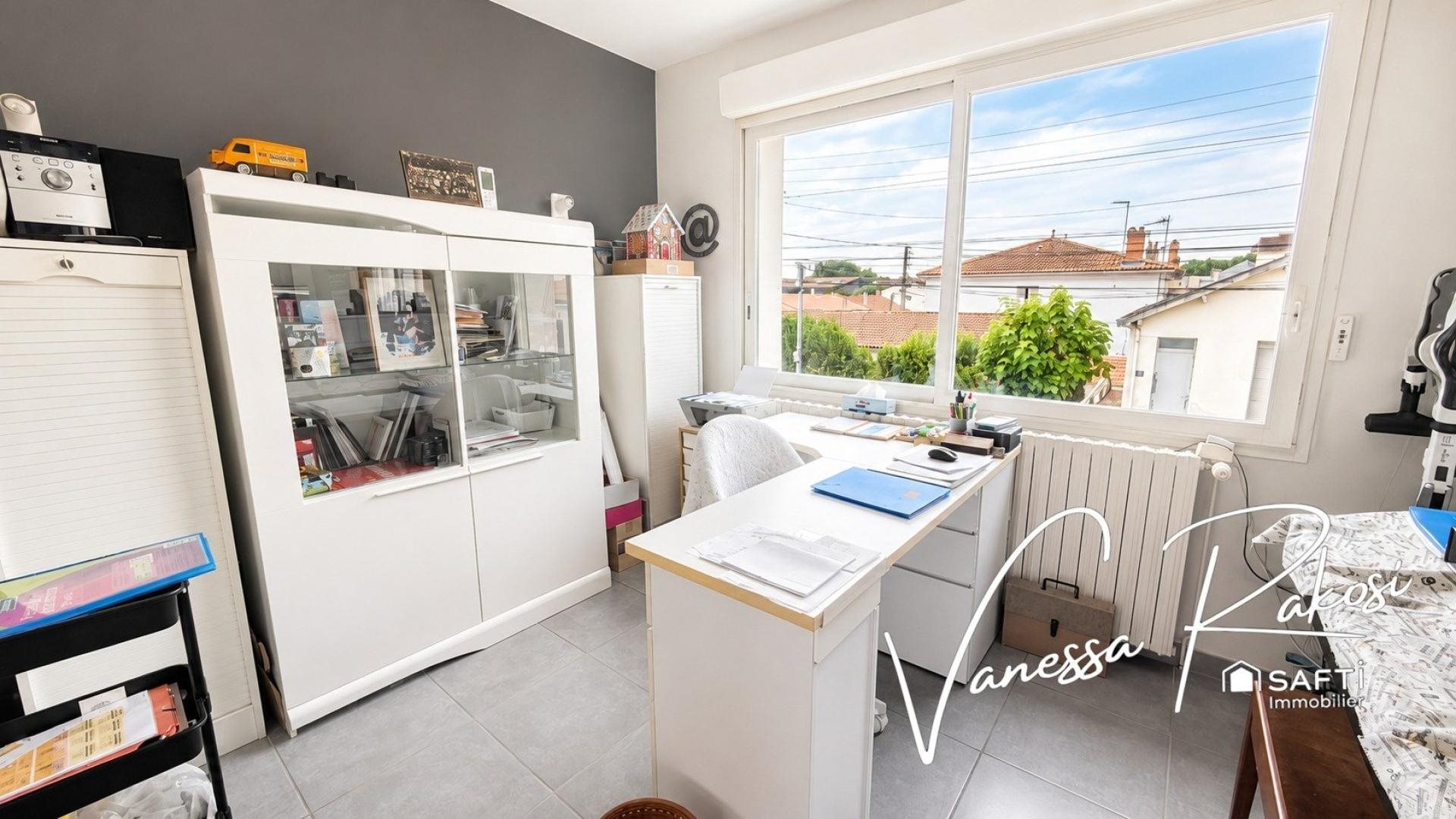Maison à vendre, 135m², Saintes