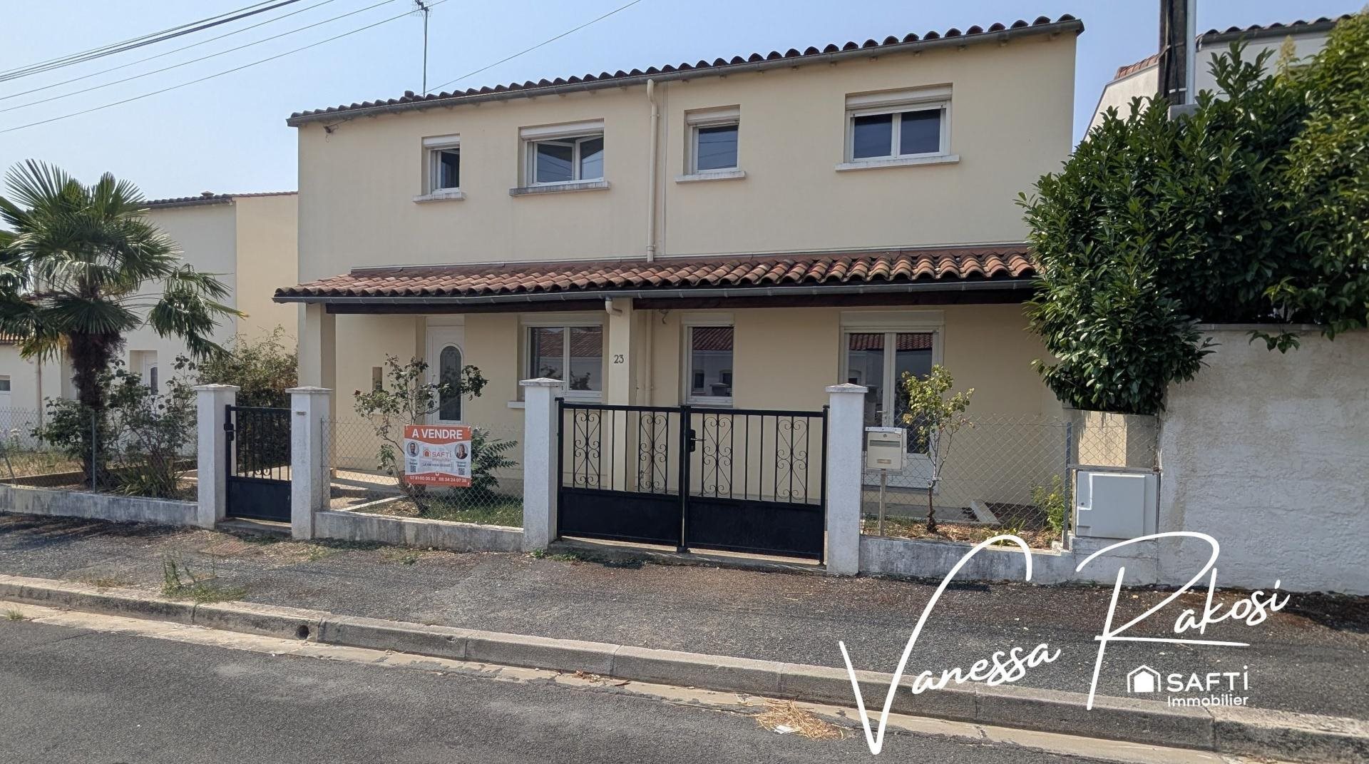 Maison à vendre, 109m², Saint-Jean-d'Angély
