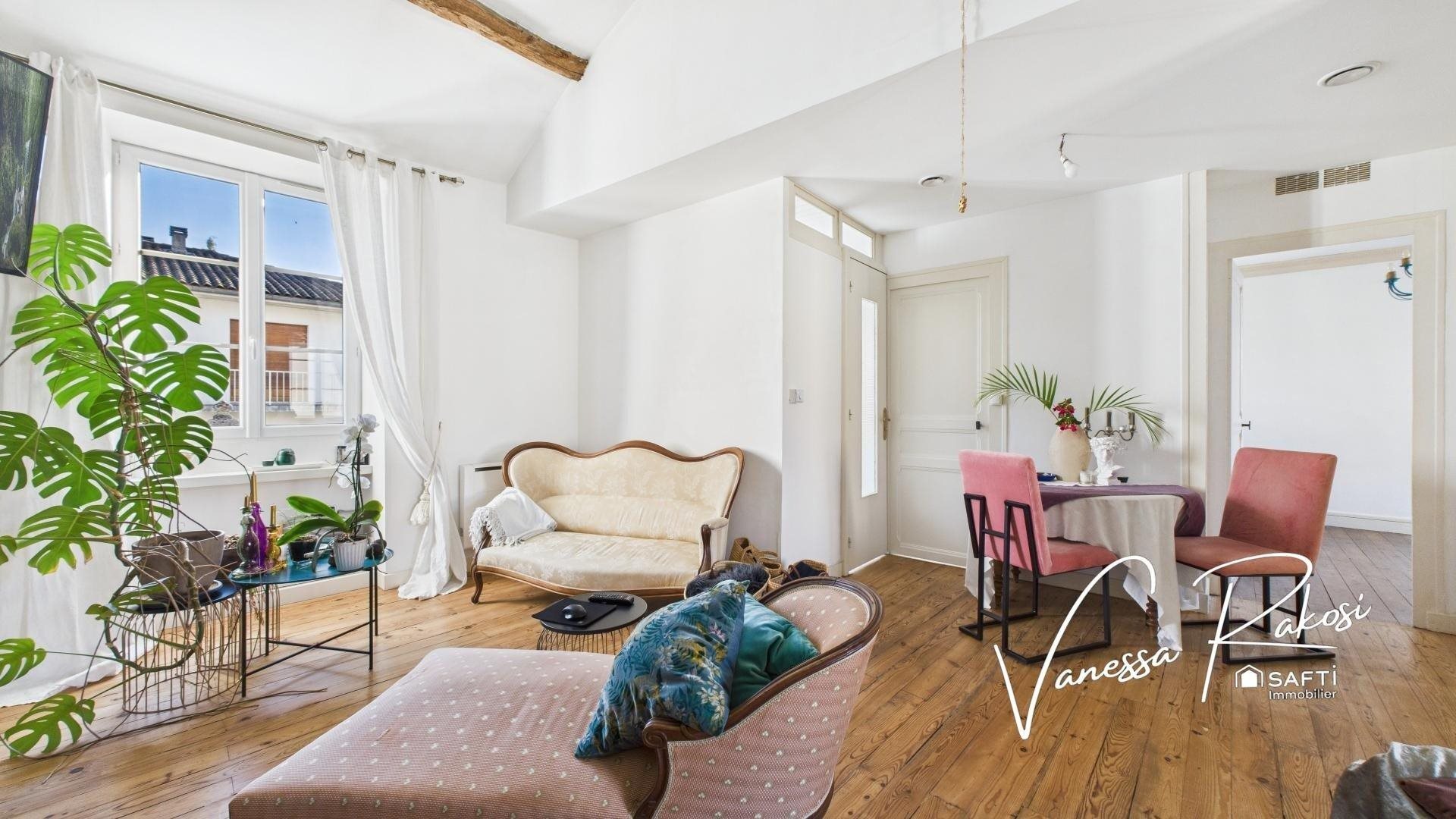 Maison à vendre, 104m², Saint-Jean-d'Angély