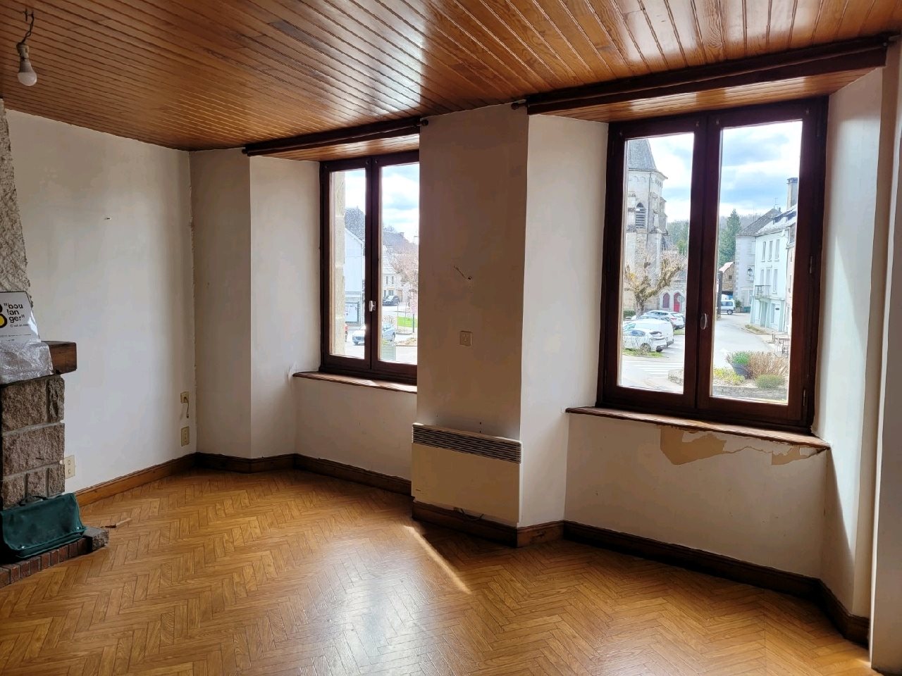 Maison à vendre, 120m², Champs-sur-Tarentaine-Marchal
