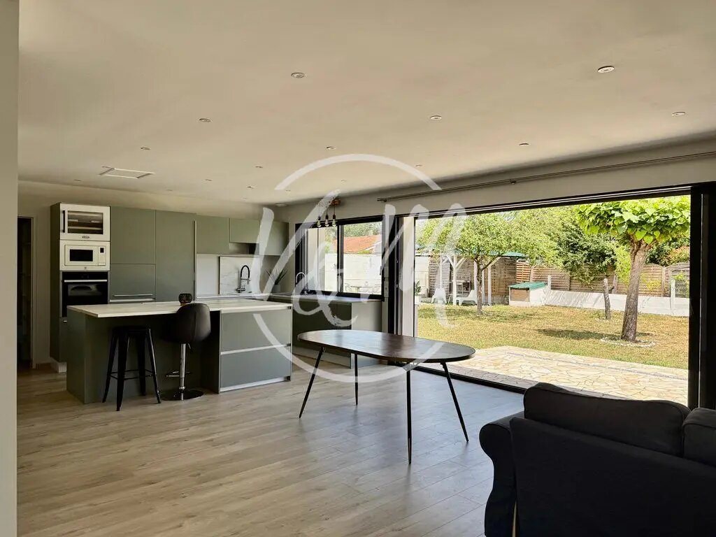 Maison à vendre, 110m², Arès