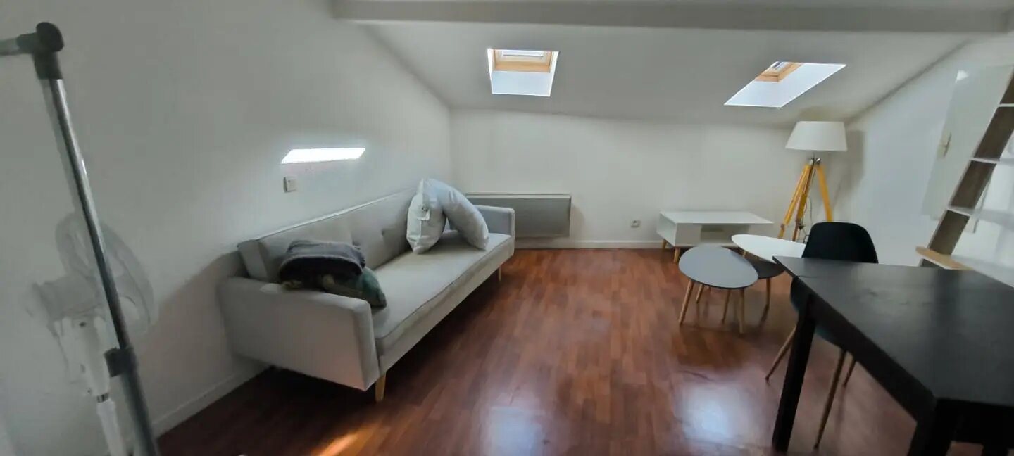 Appartement à louer, 19m², Saint-Sever