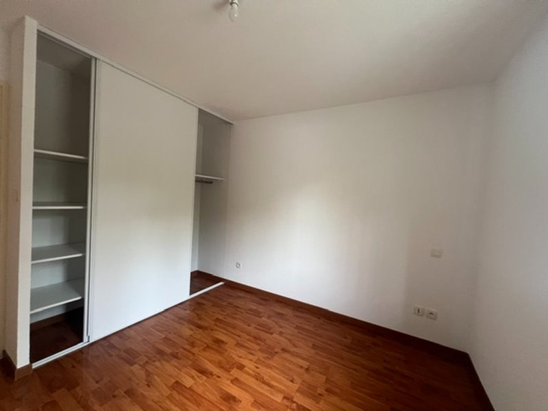 Appartement à louer, 56m², Escassefort