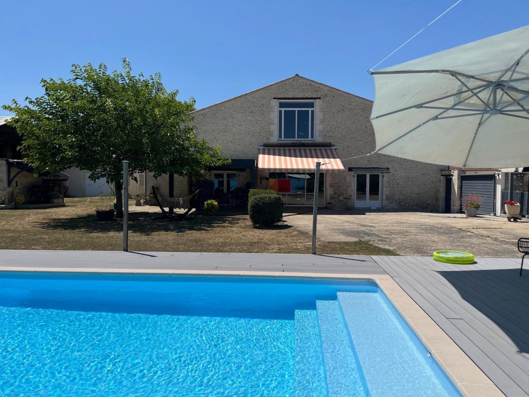 Maison à vendre, 470m², Tonnay-Charente