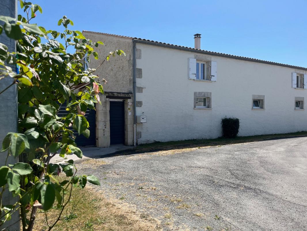 Maison à vendre, 470m², Tonnay-Charente