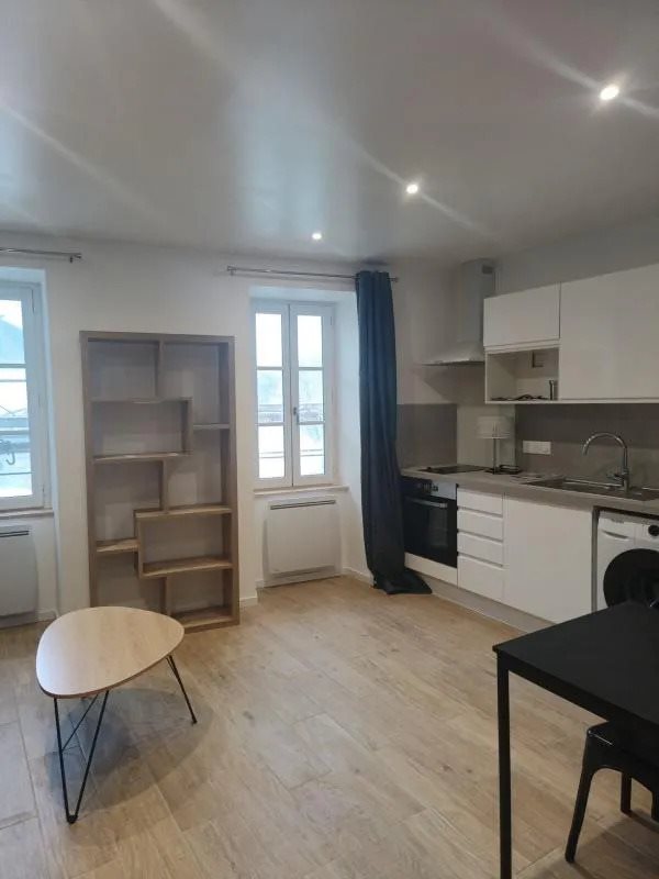 Appartement à louer, 23m², Saint-Jean-d'Angély
