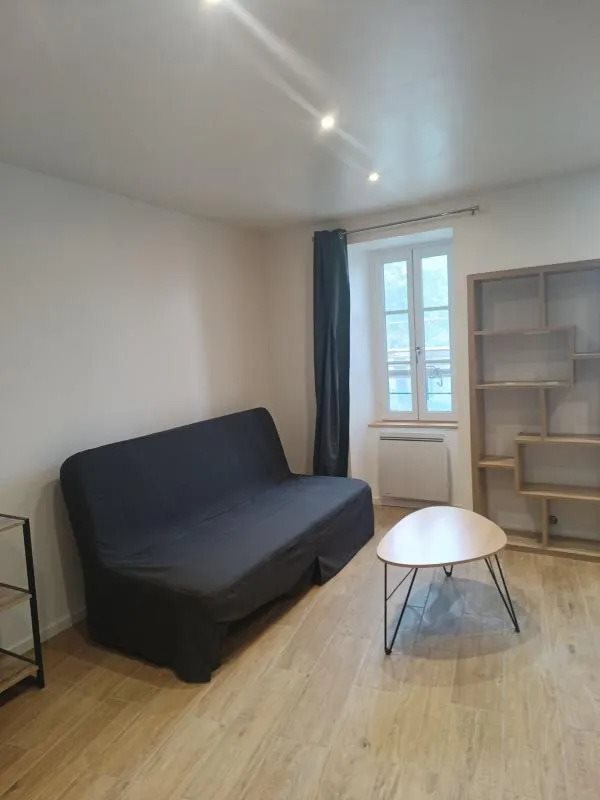 Appartement à louer, 23m², Saint-Jean-d'Angély