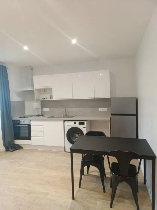 Appartement à louer, 23m², Saint-Jean-d'Angély