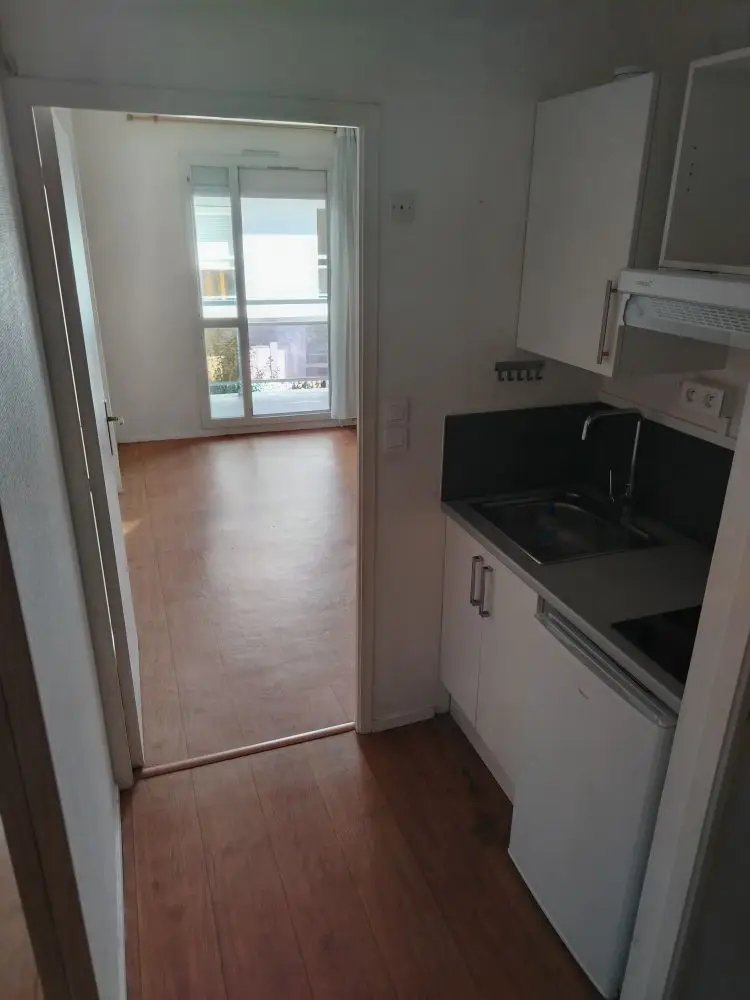 Appartement à louer, 19m², Talence