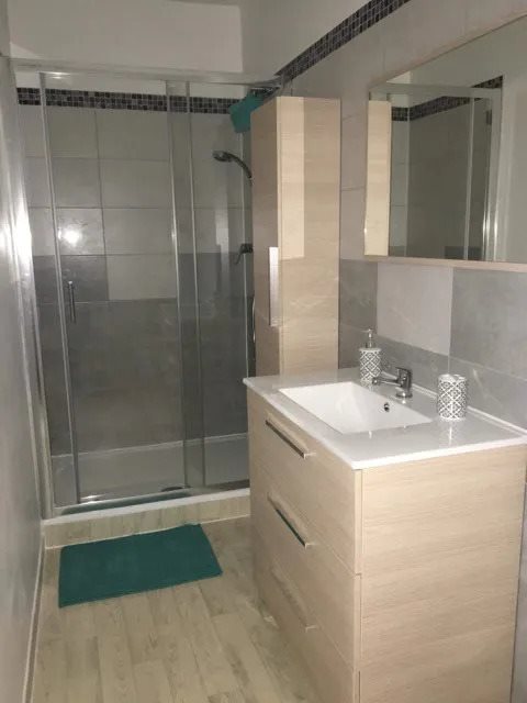 Appartement à louer, 55m², Guîtres
