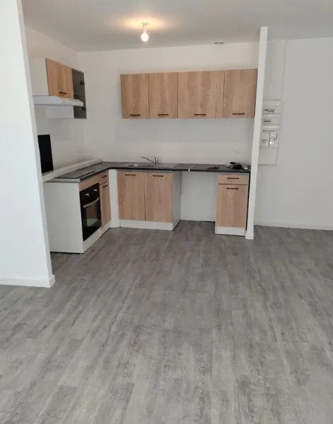 Appartement à louer, 42m², Guîtres