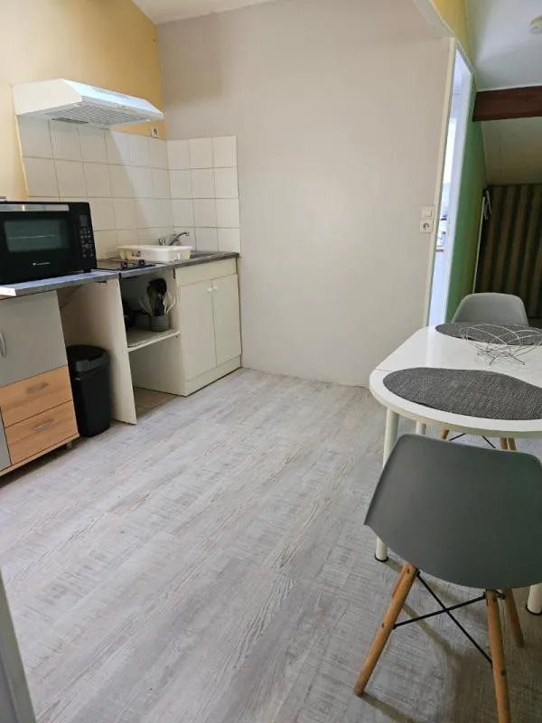 Appartement à louer, 30m², Pessac