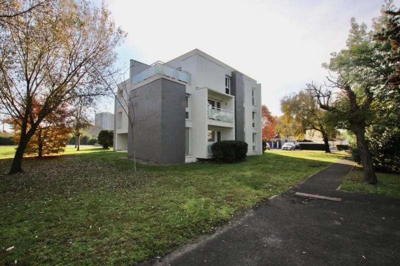 Appartement à louer, 11m², Talence