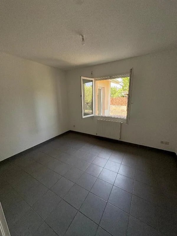 Maison à louer, 111m², Saint-Médard-d'Eyrans
