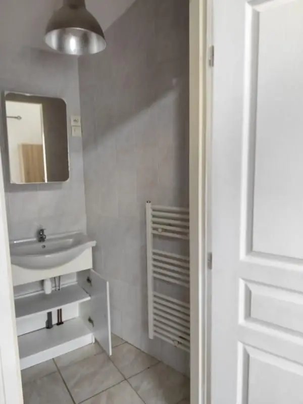 Appartement à louer, 45m², Cenon