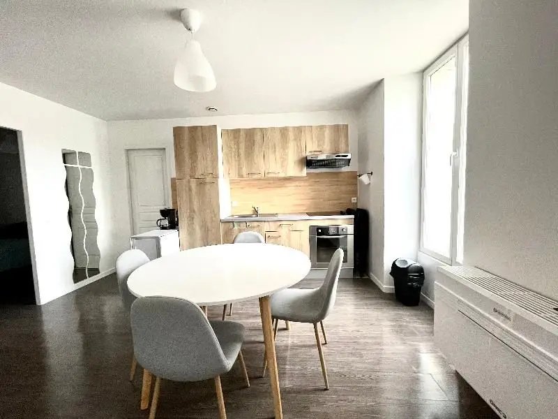 Appartement à louer, 52m², Soussans