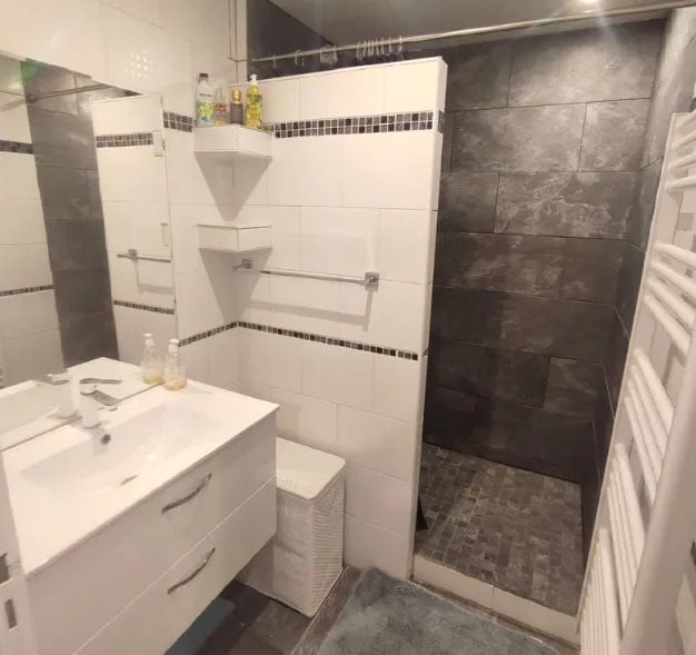 Appartement à louer, 84m², Lormont